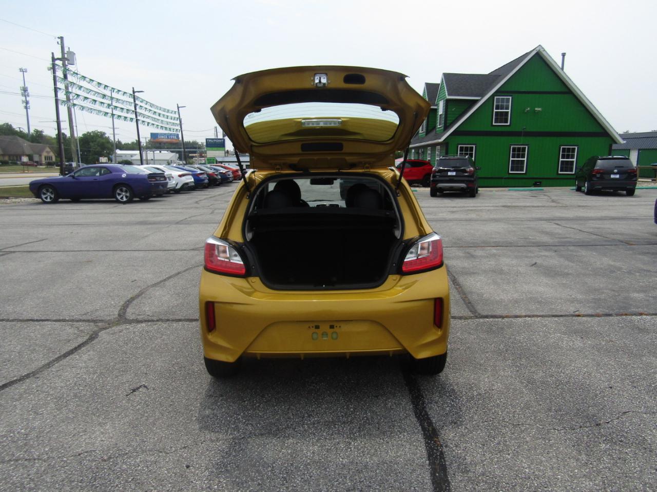 Mitsubishi Mirage SE 2021
