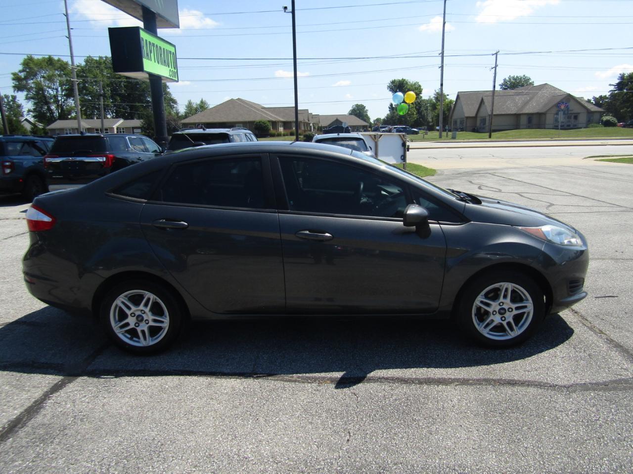 Ford Fiesta SE Sedan 2019