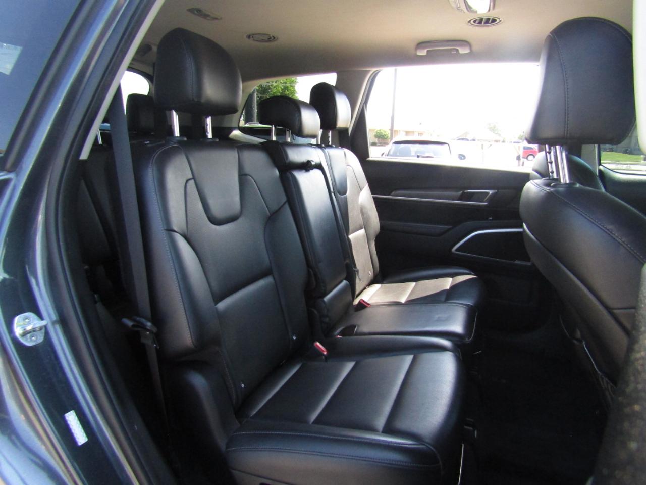 Kia Telluride LX AWD 2021