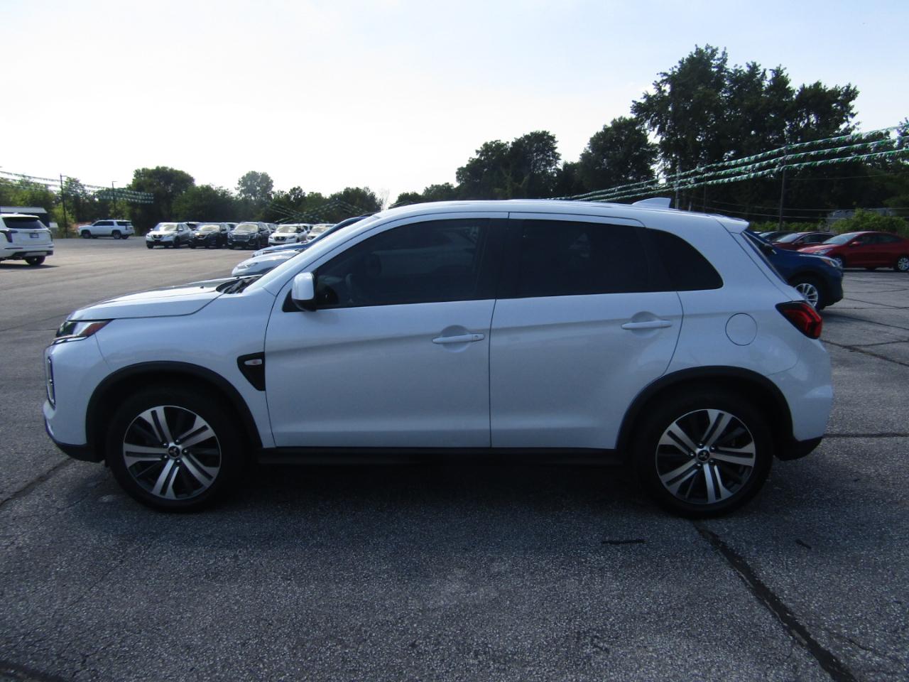 Mitsubishi Outlander Sport 2.0 ES 4WD 2023