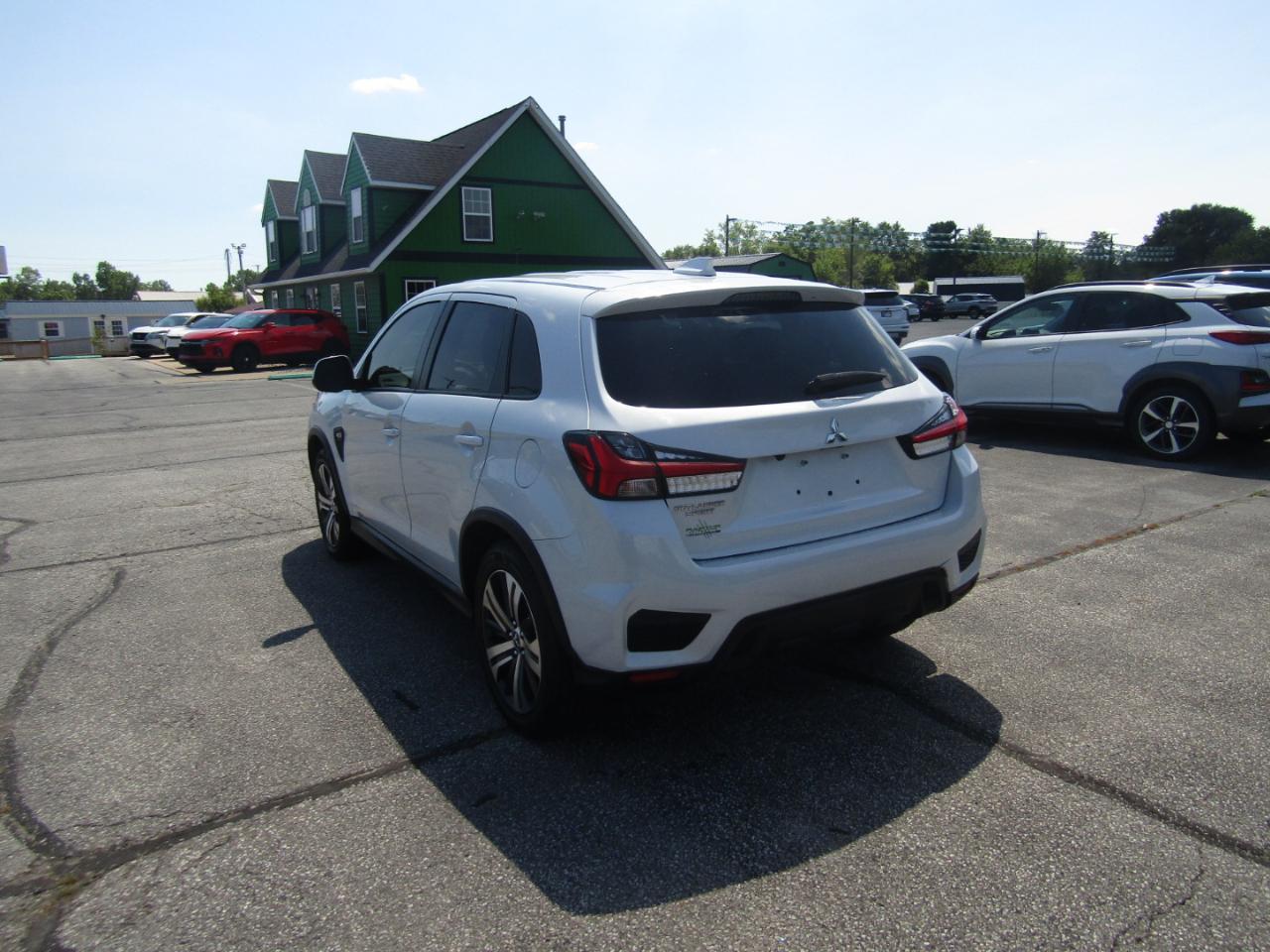 Mitsubishi Outlander Sport 2.0 ES 4WD 2023