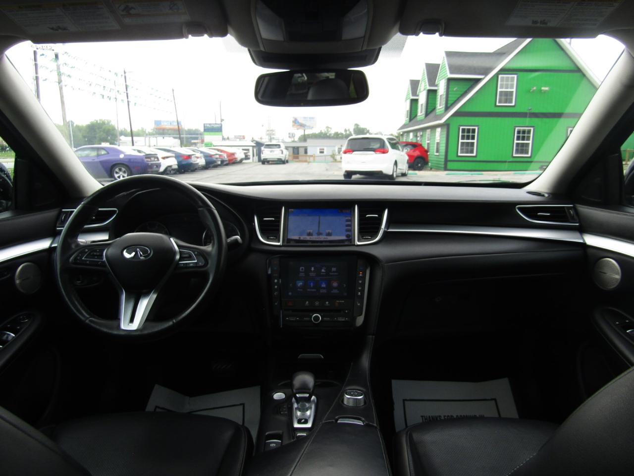 Infiniti QX50 ESSENTIAL AWD 2019