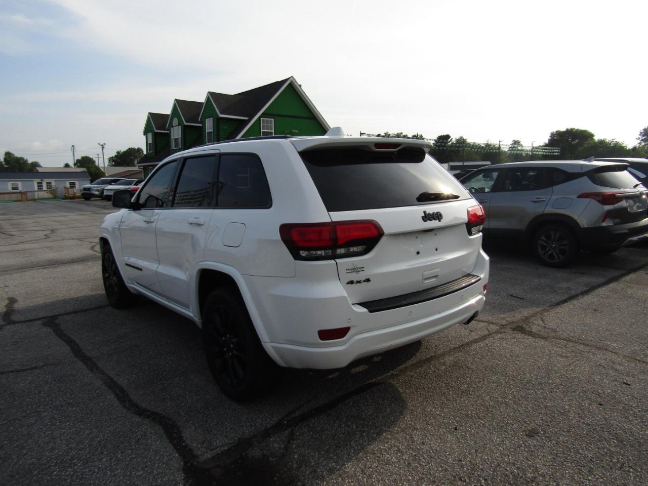 Jeep Grand Cherokee  2017