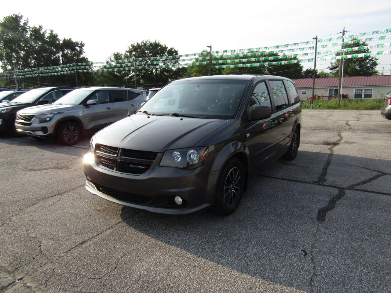 Dodge Grand Caravan SXT 2014