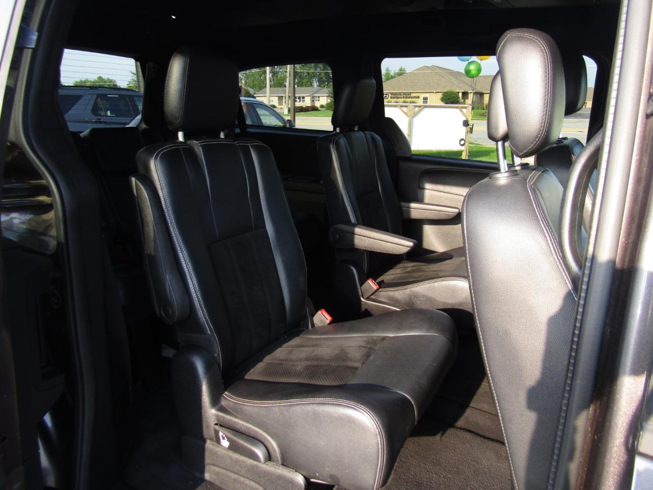Dodge Grand Caravan SXT 2014