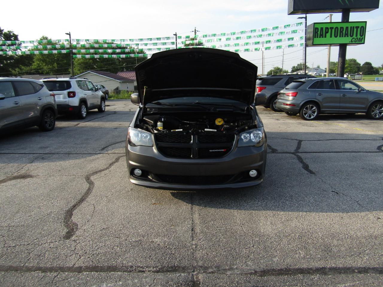 Dodge Grand Caravan SXT 2014