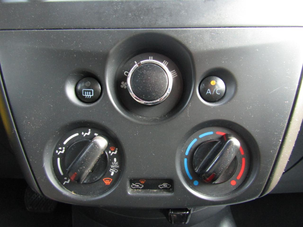 Nissan Versa 1.6 S Plus 2018