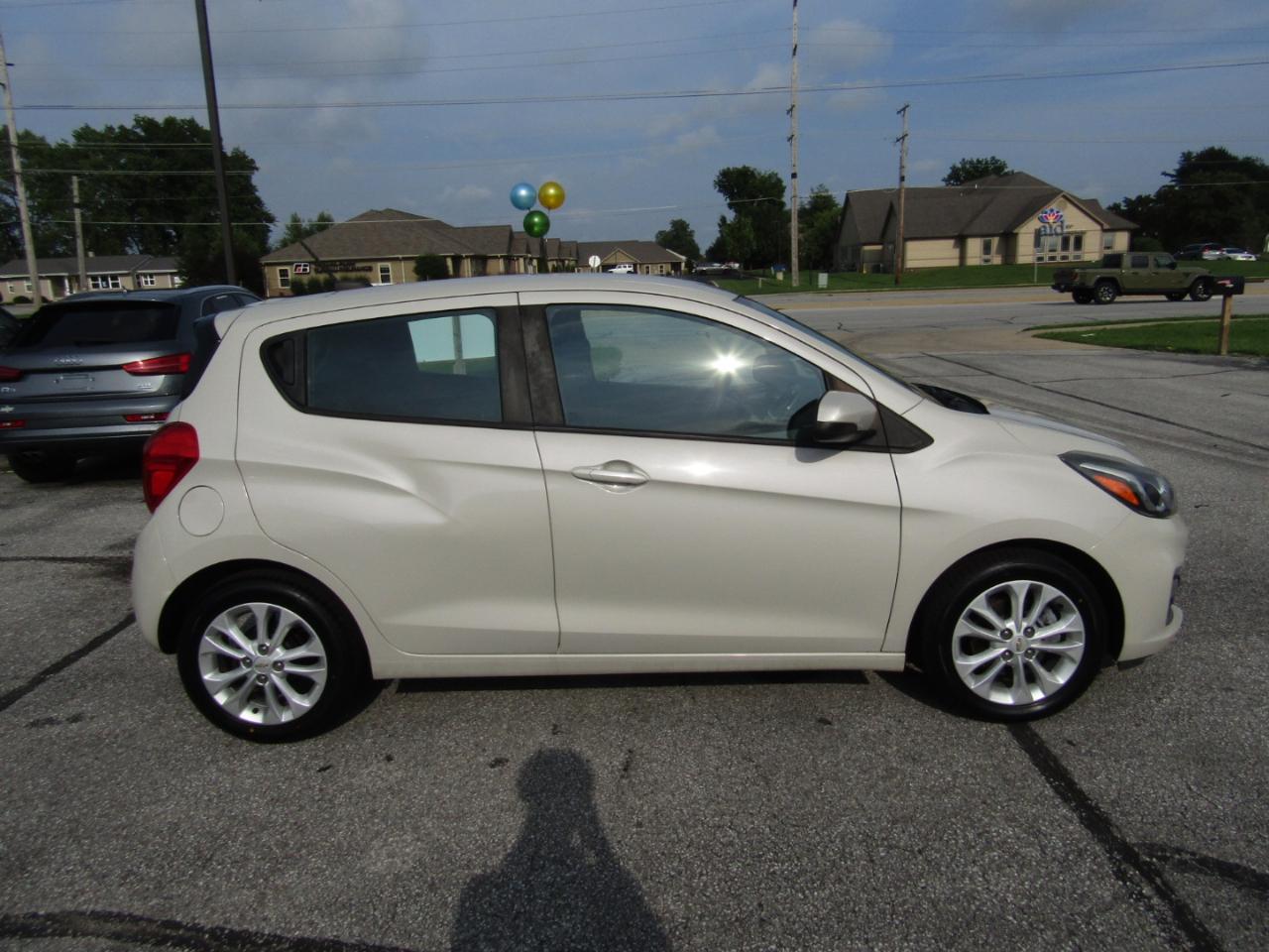 Chevrolet Spark 1LT 2020