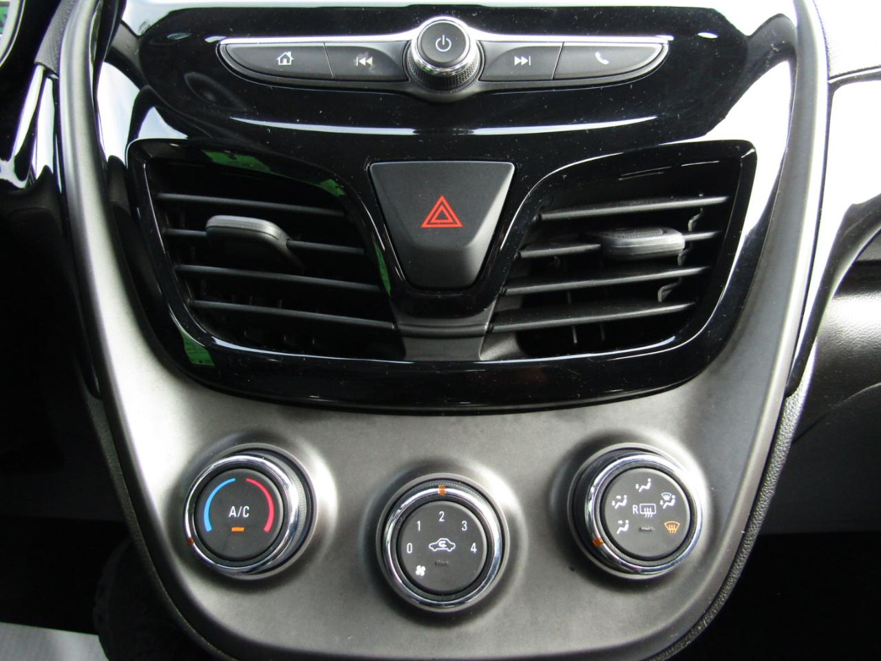 Chevrolet Spark 1LT 2020