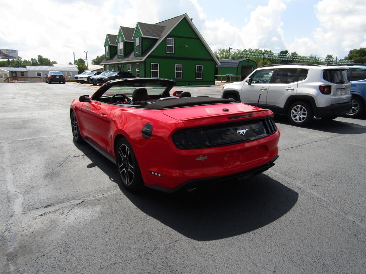 Ford Mustang EcoBoost Premium Convertible 2022