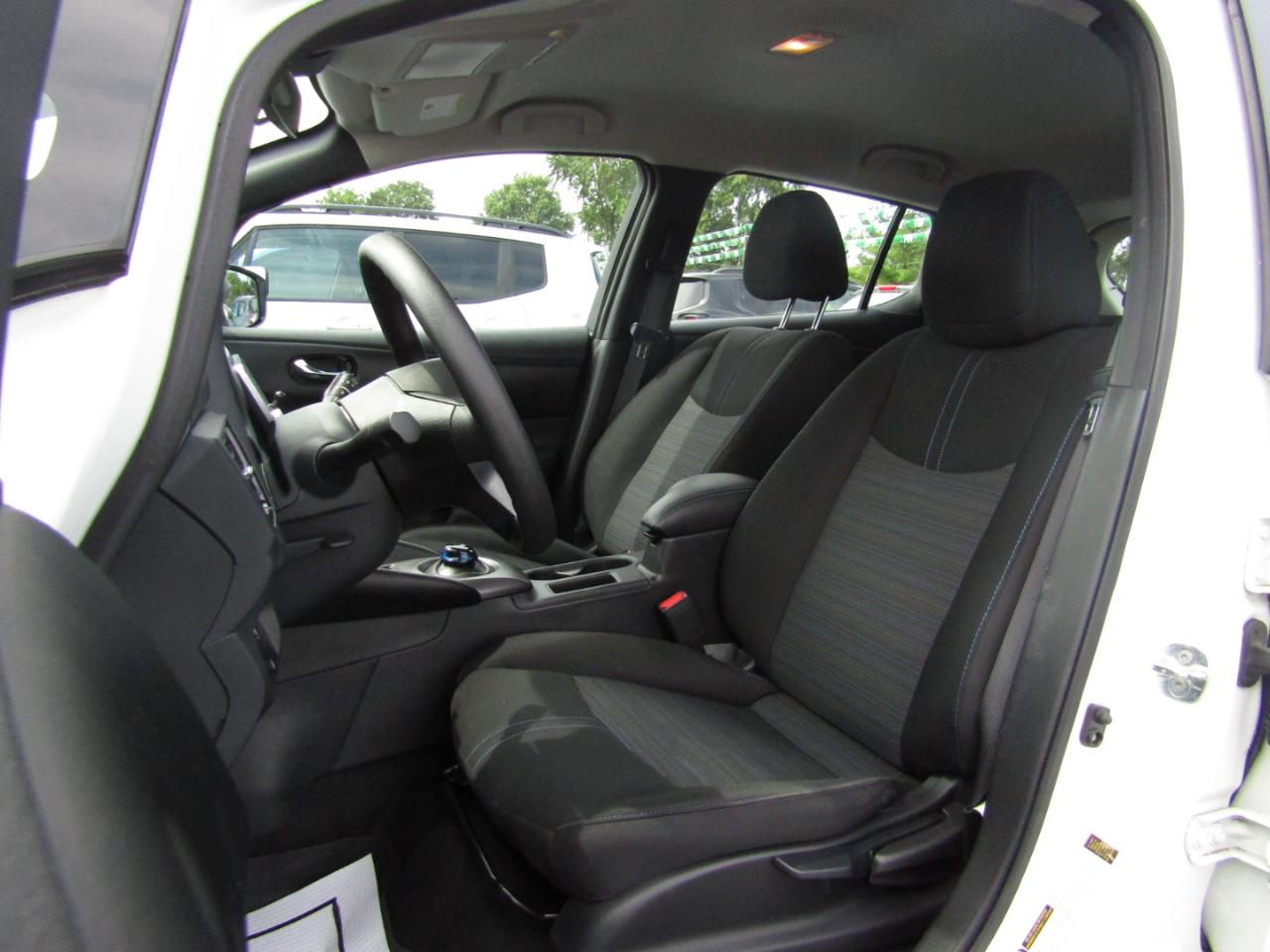 Nissan Leaf S 2022