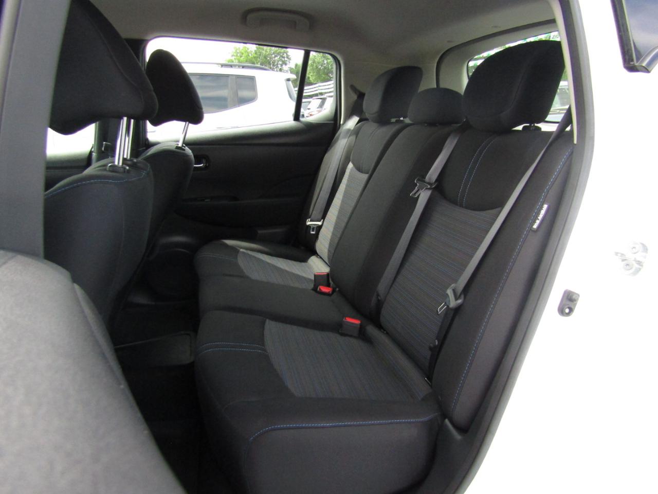 Nissan Leaf S 2022