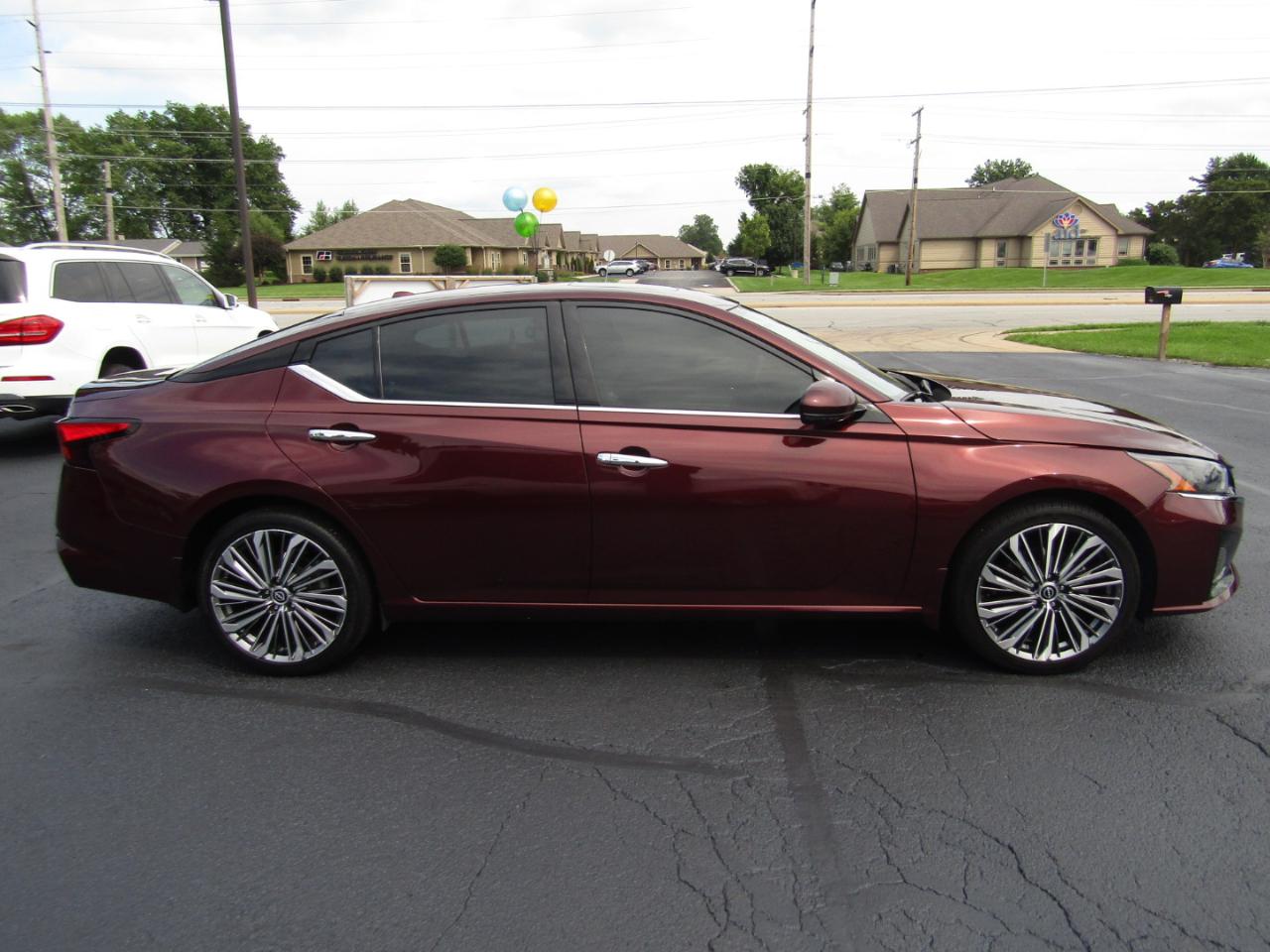 Nissan Altima 2.5 SL AWD 2023