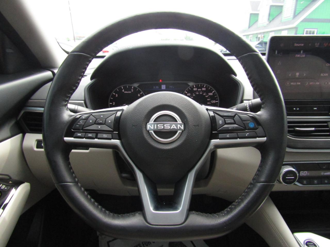 Nissan Altima 2.5 SL AWD 2023