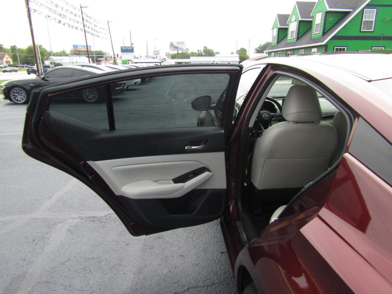 Nissan Altima 2.5 SL AWD 2023