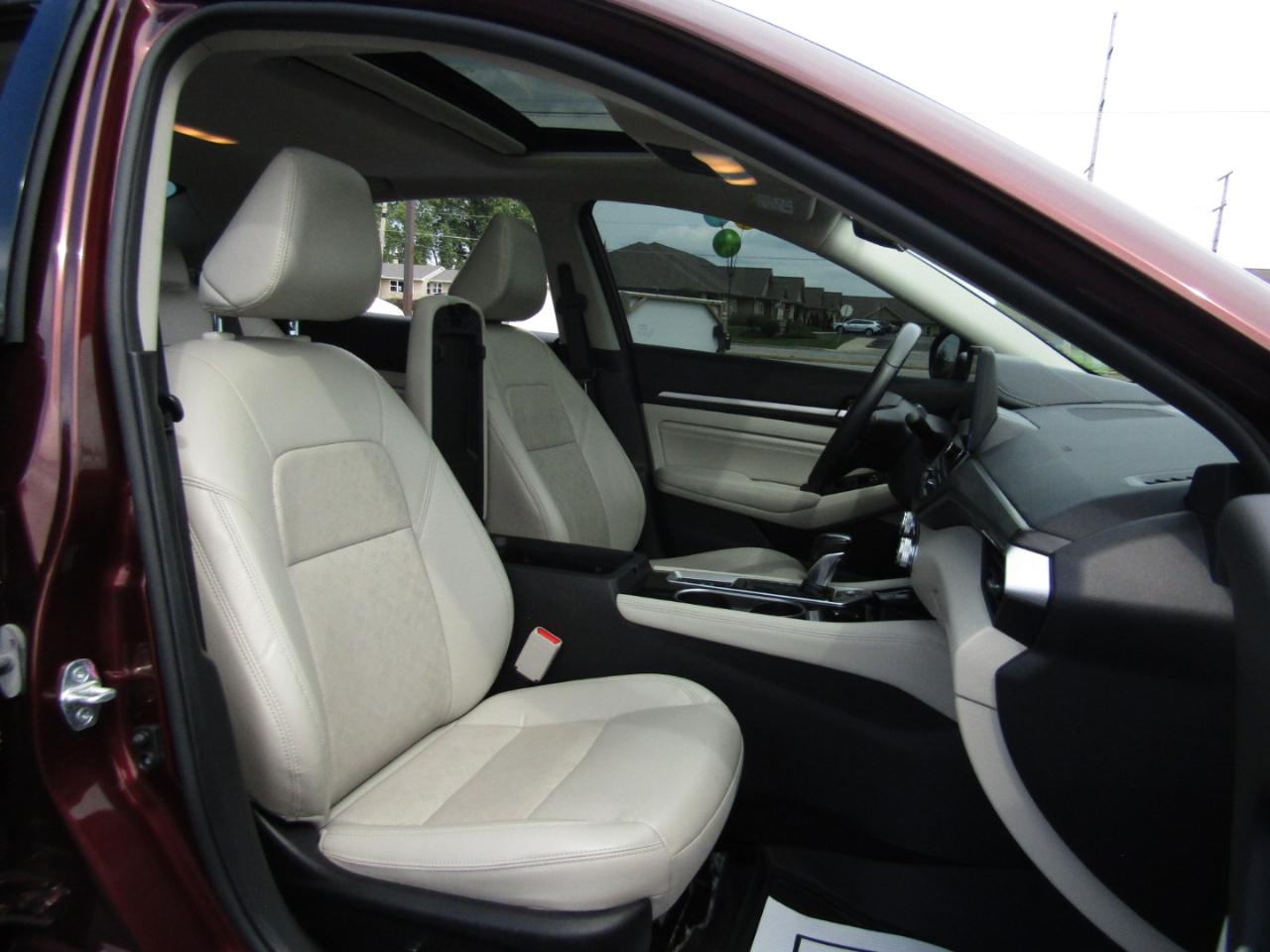 Nissan Altima 2.5 SL AWD 2023