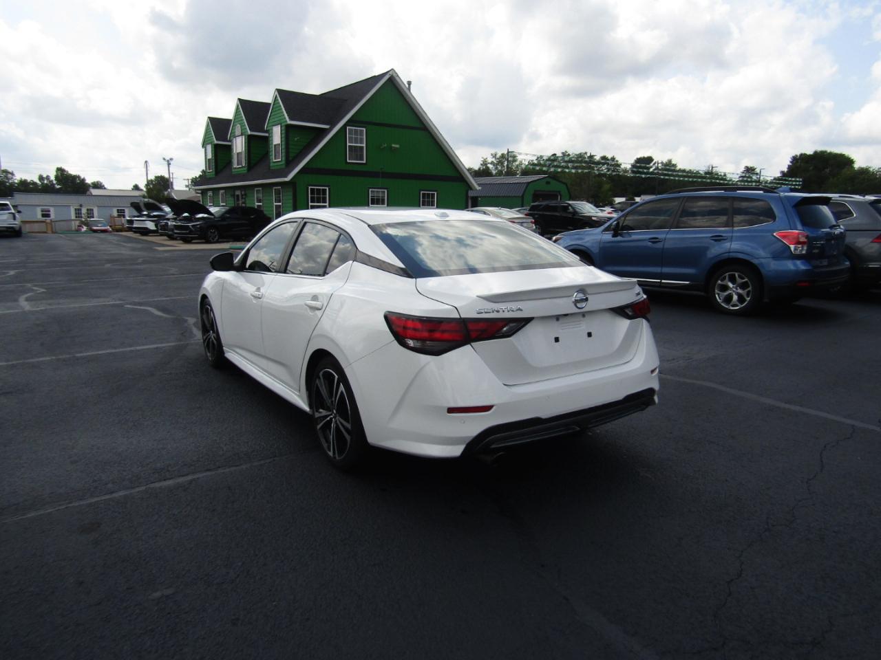 Nissan Sentra SR 2021