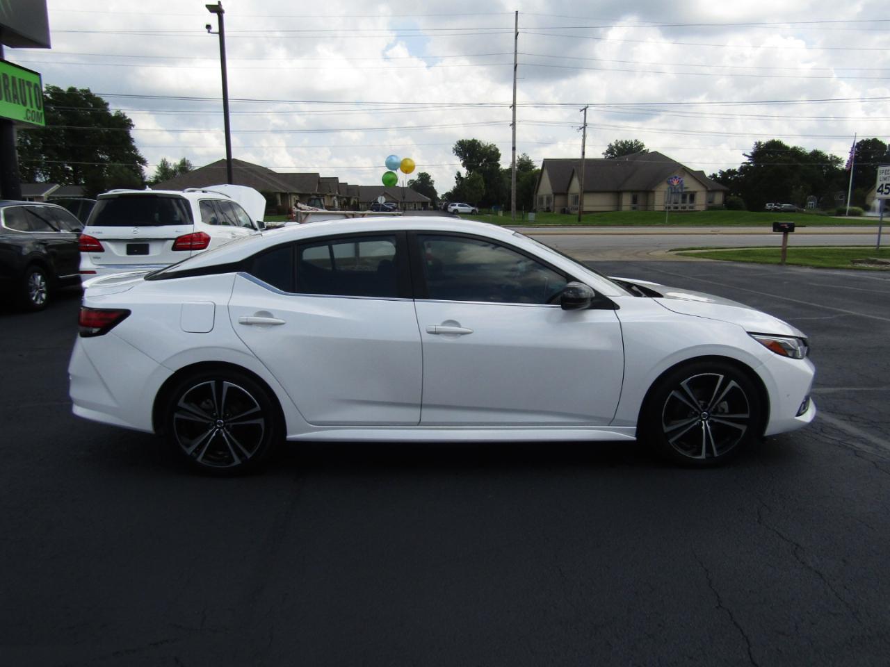 Nissan Sentra SR 2021