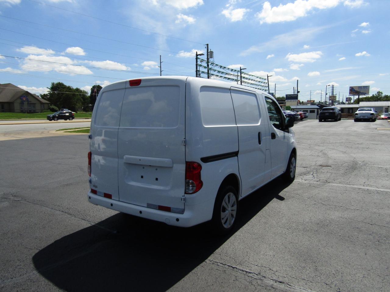 Nissan NV200 SV 2021