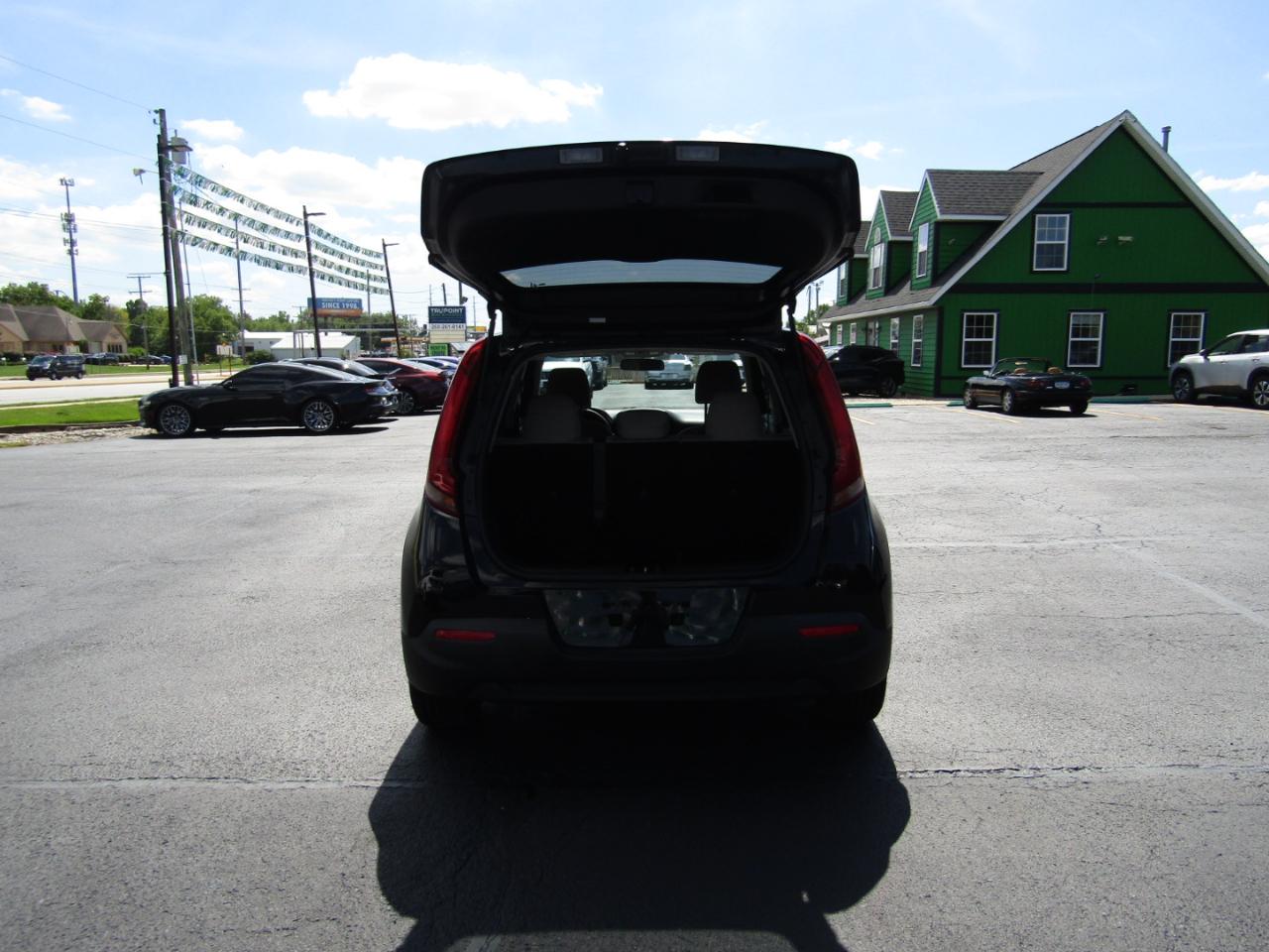 Kia Soul LX 2020