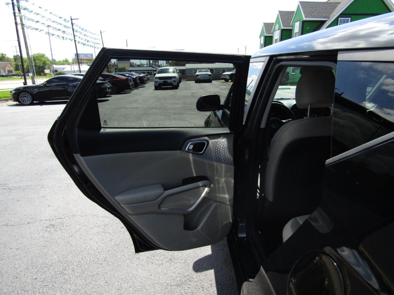 Kia Soul LX 2020