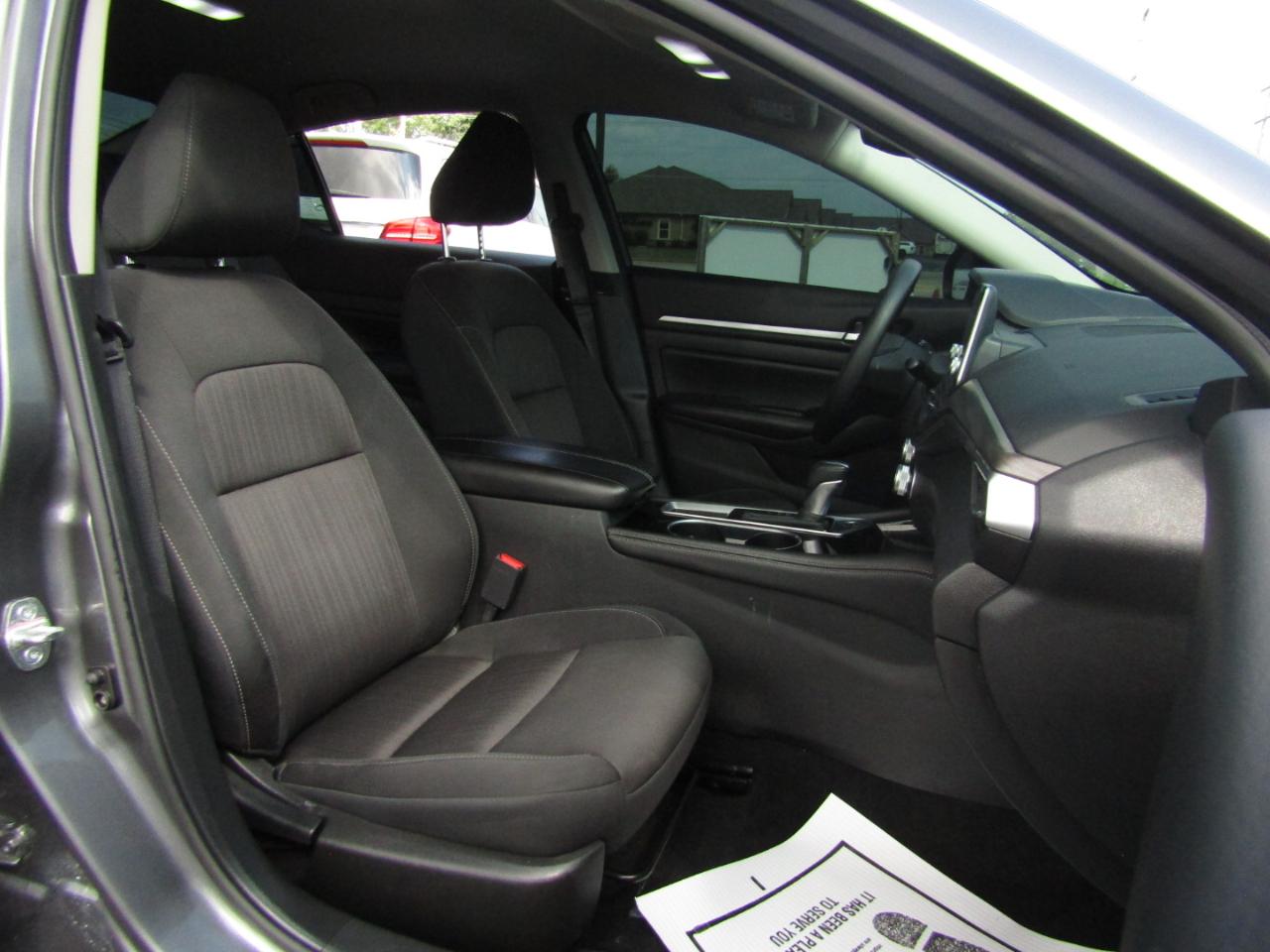 Nissan Altima 2.5 SV 2023