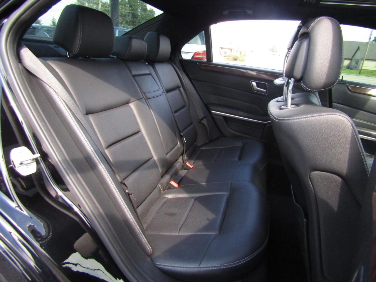Mercedes-Benz E-Class E350 4MATIC Sedan 2014