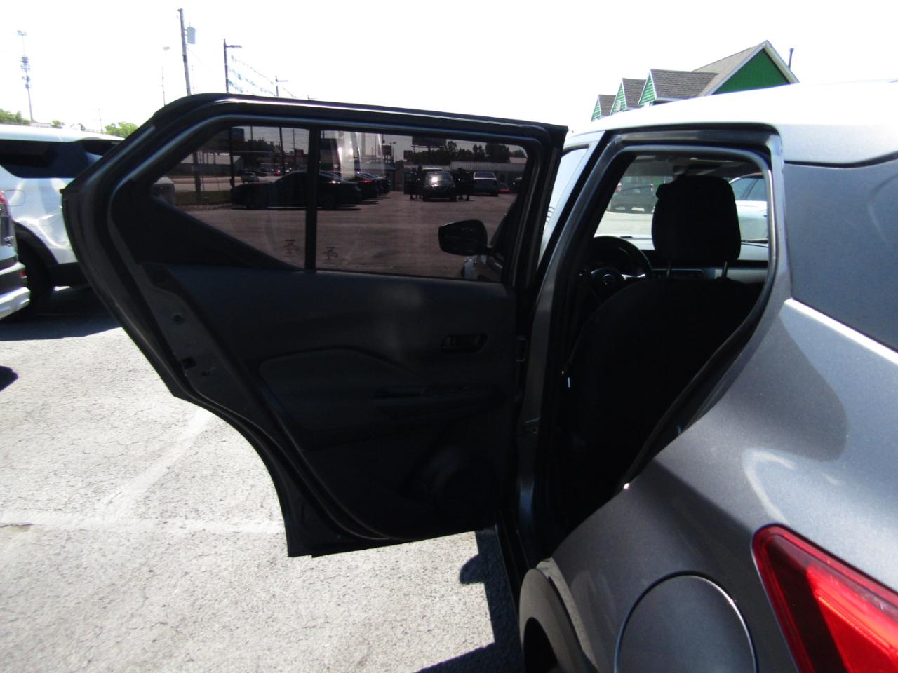 Nissan Kicks S 2020