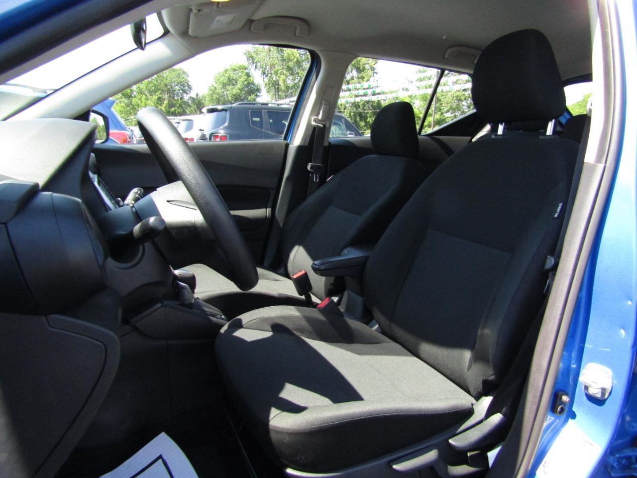 Nissan Kicks S 2023