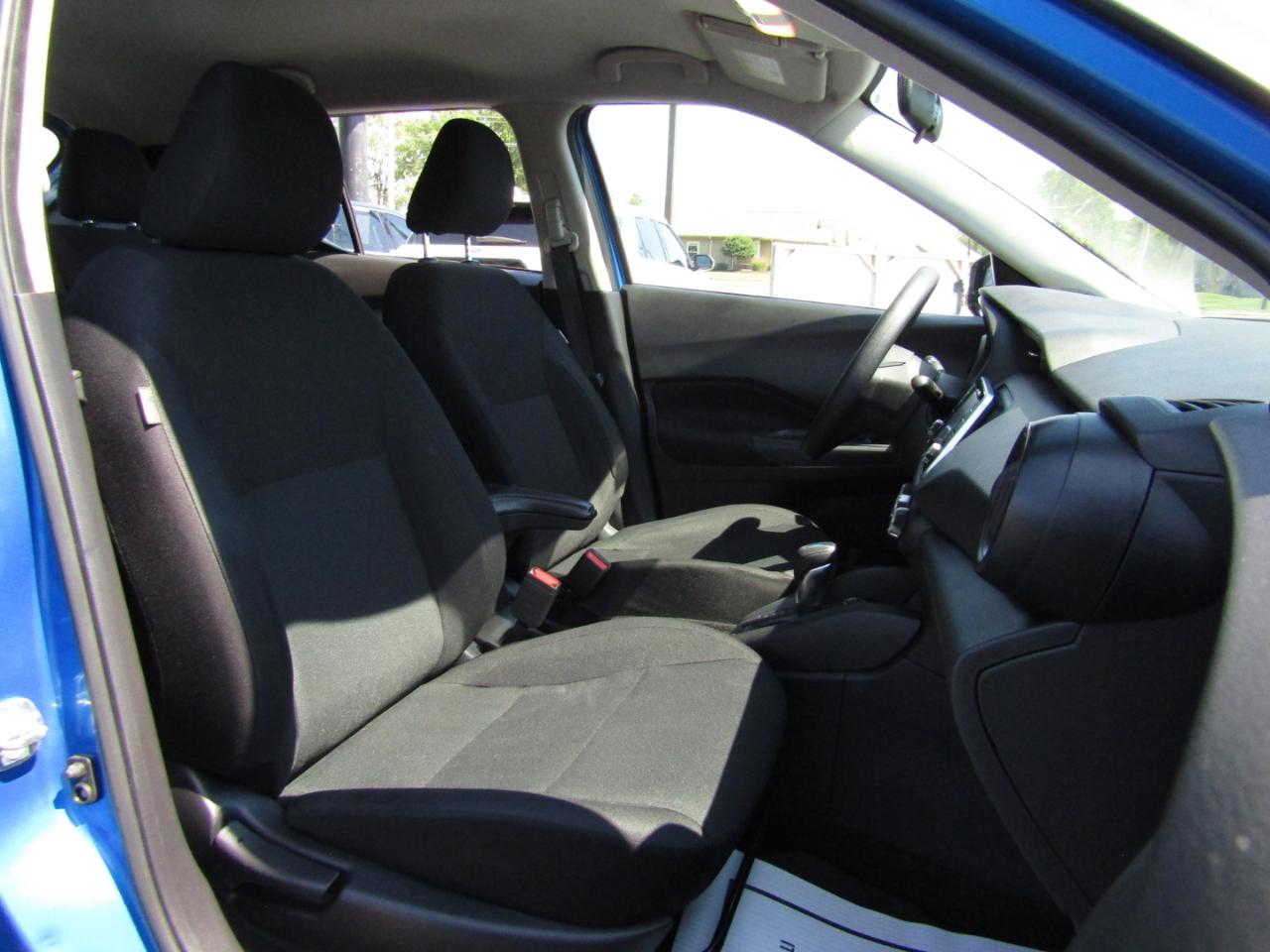 Nissan Kicks S 2023