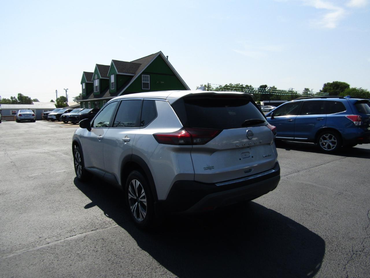 Nissan Rogue SV AWD 2022