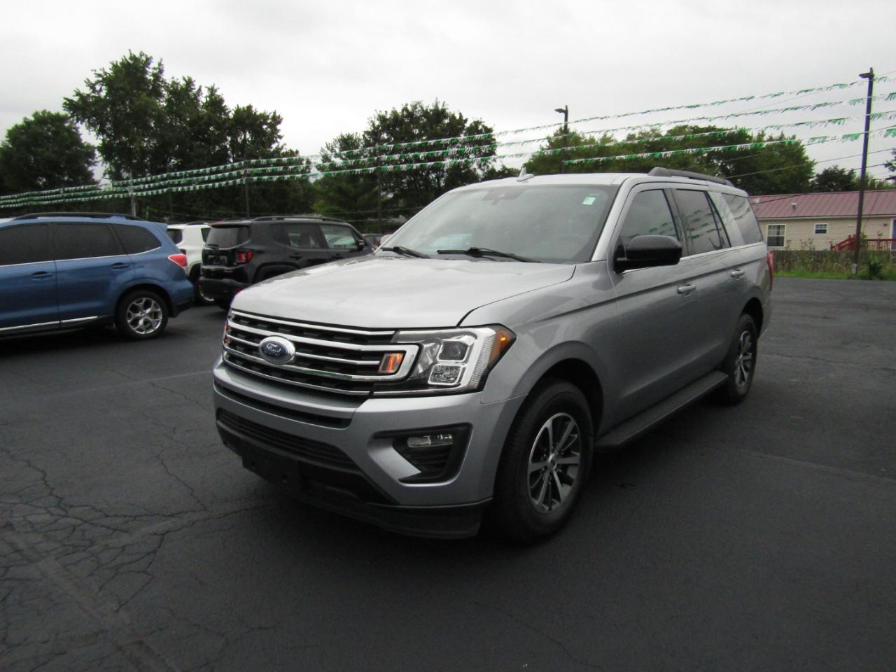 Ford Expedition  2021