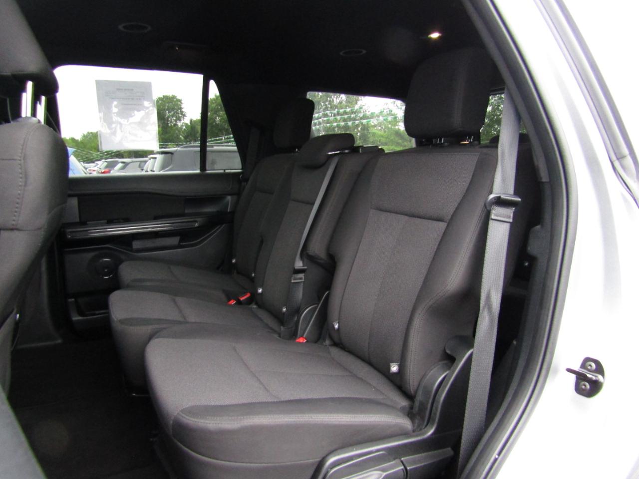 Ford Expedition  2021