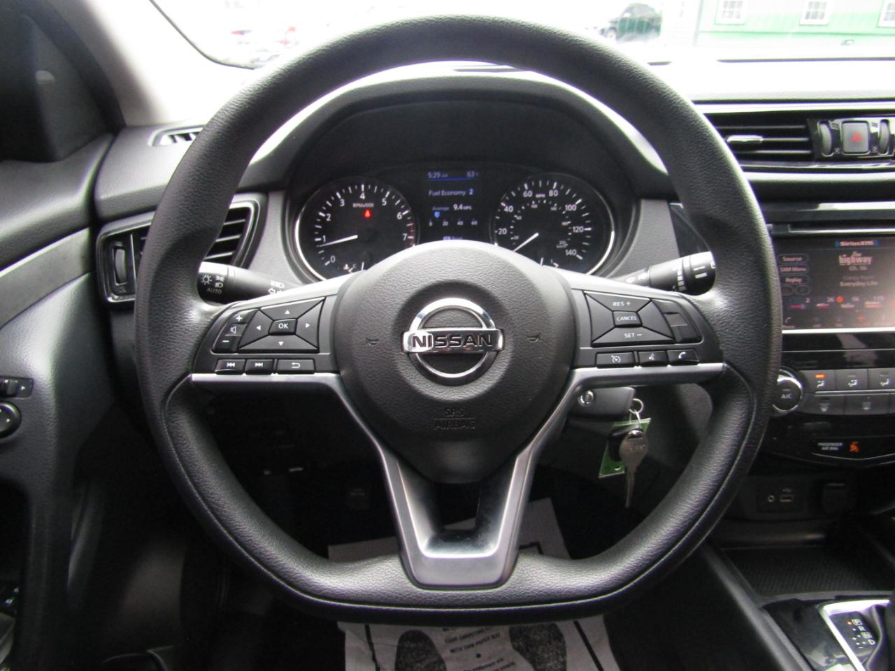 Nissan Rogue Sport S 2021