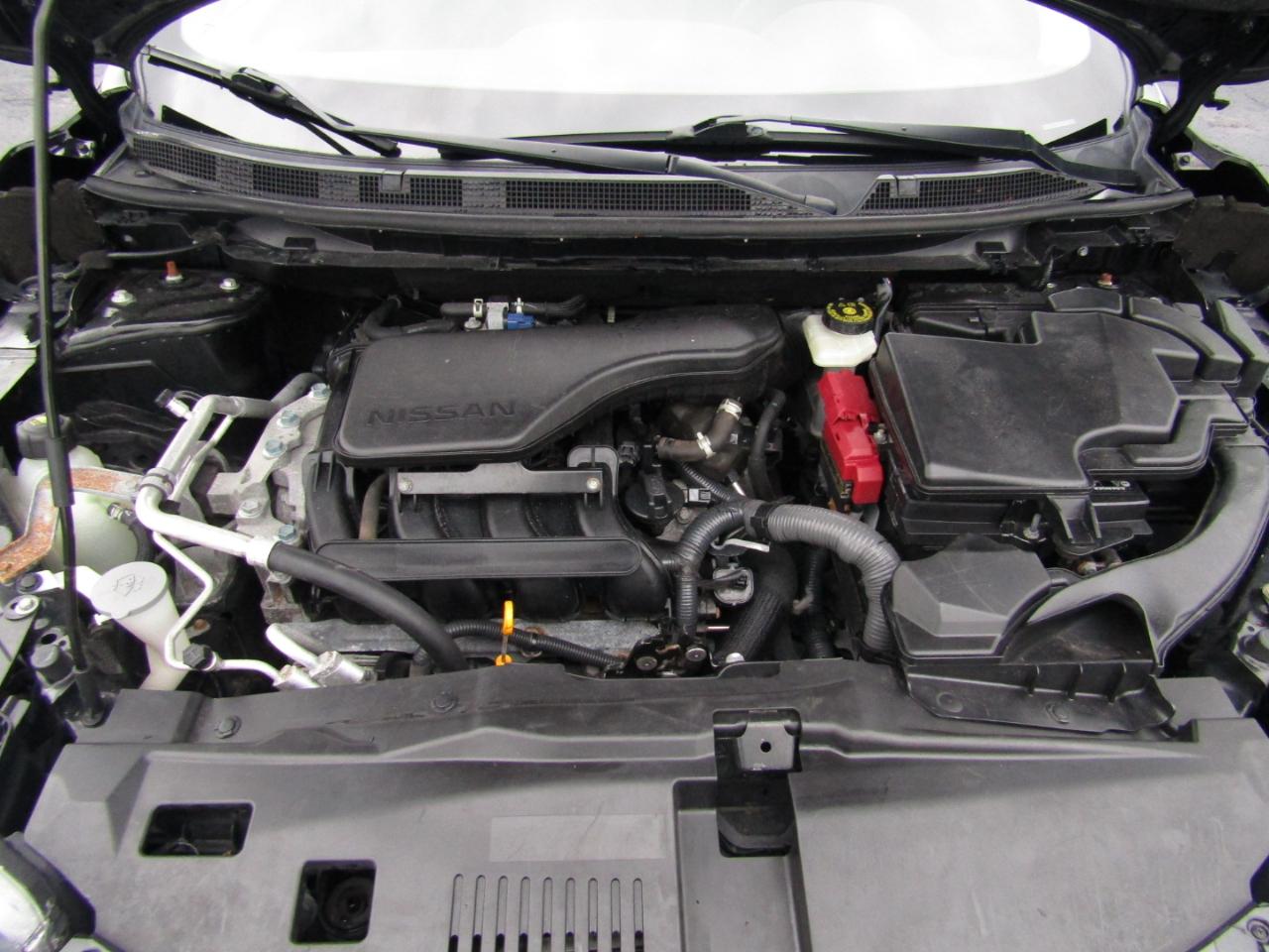 Nissan Rogue Sport S 2021