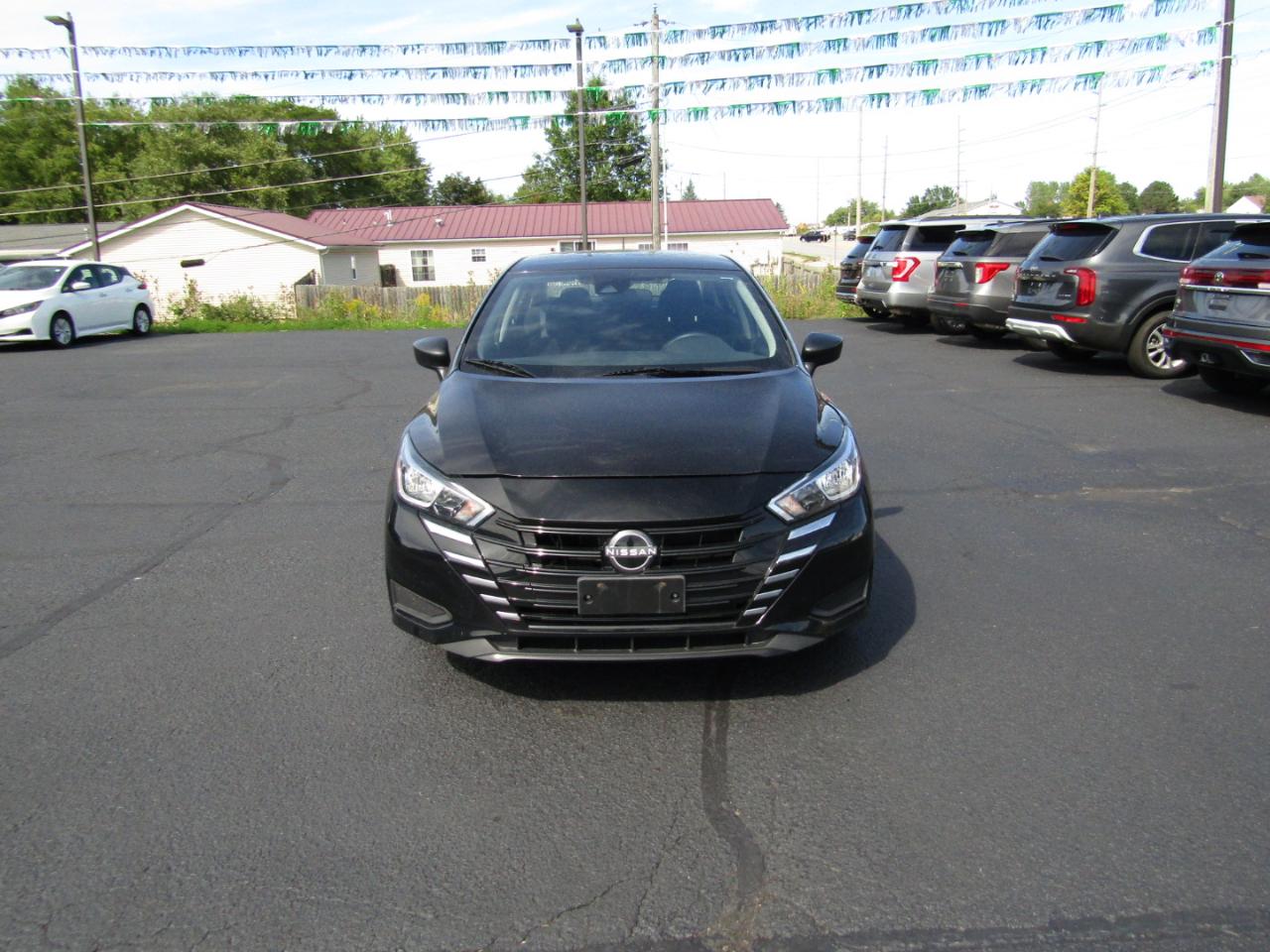 Nissan Versa S 2024