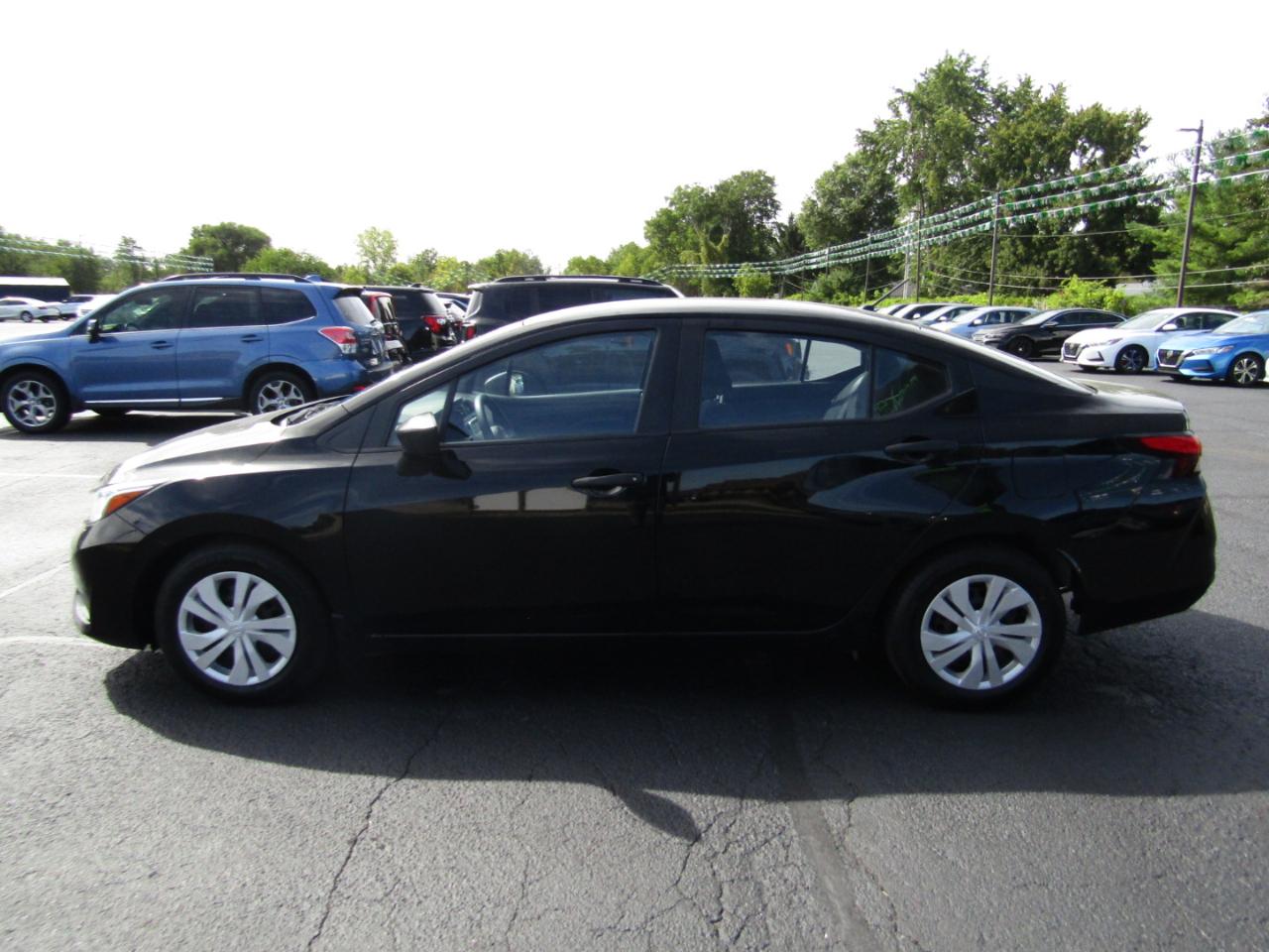 Nissan Versa S 2024