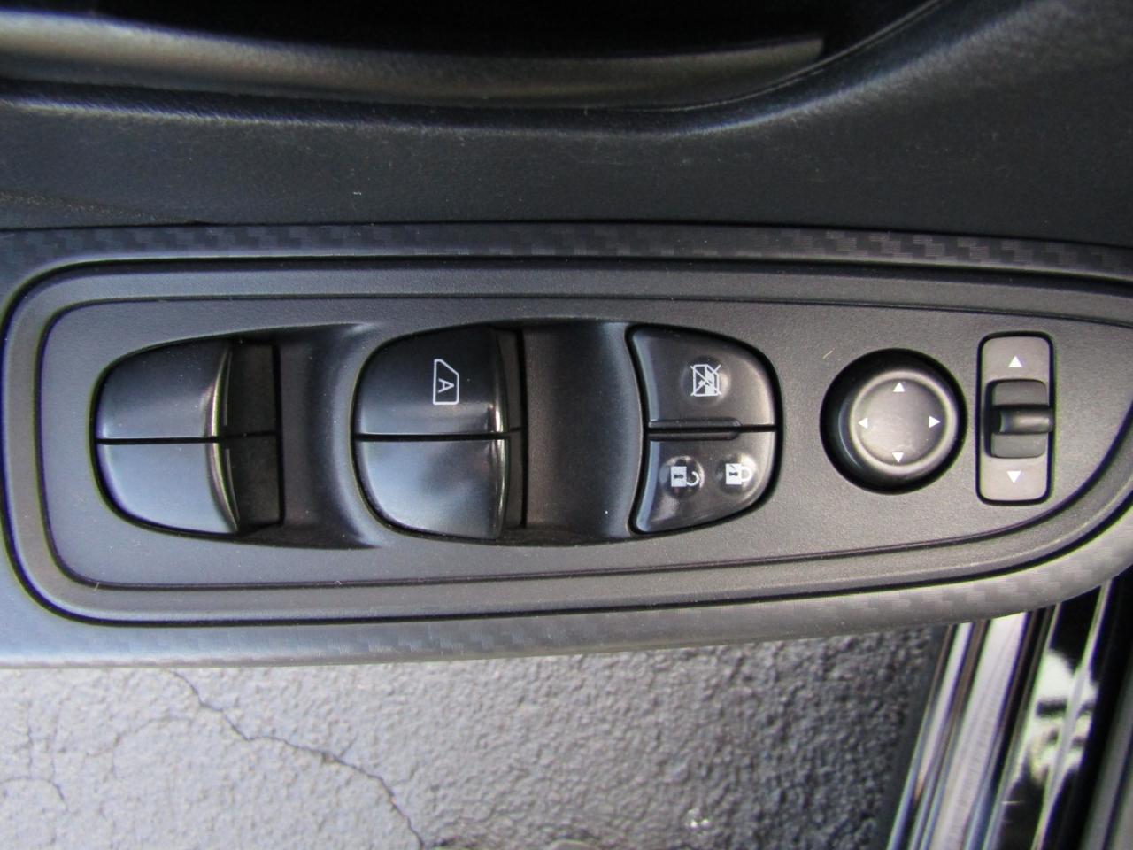 Nissan Versa S 2024