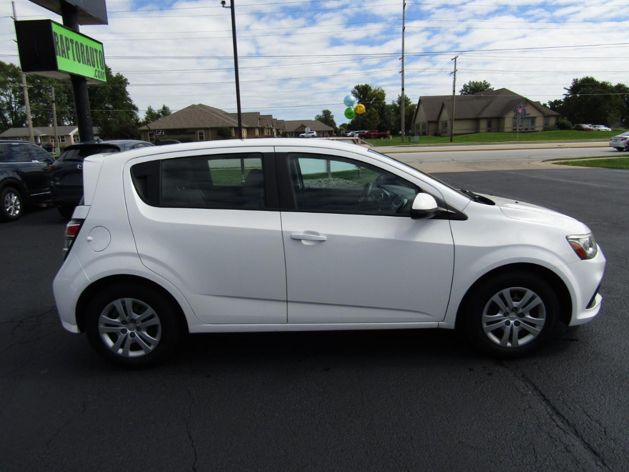 Chevrolet Sonic  2017