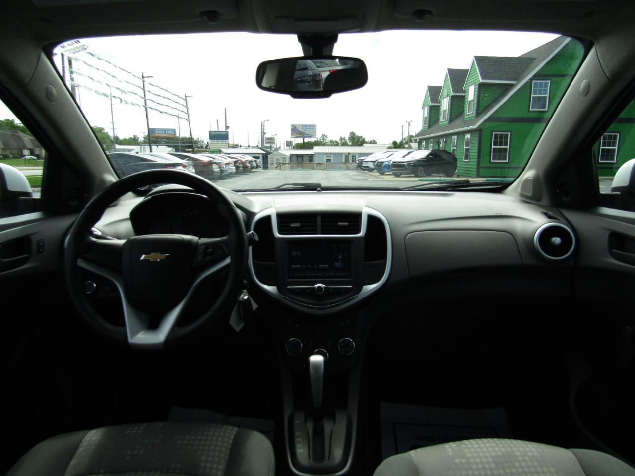 Chevrolet Sonic  2017