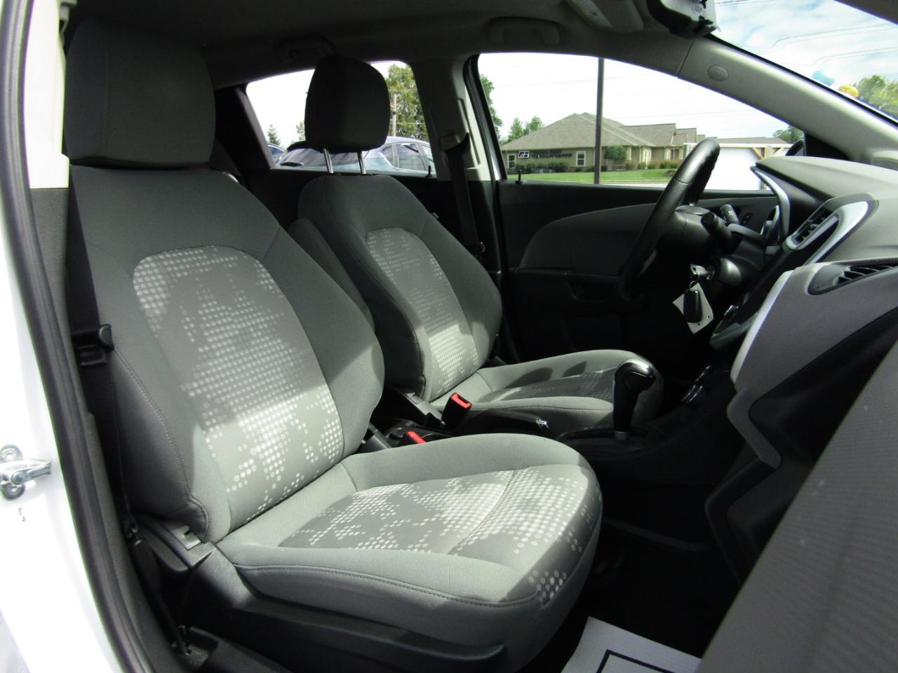Chevrolet Sonic  2017