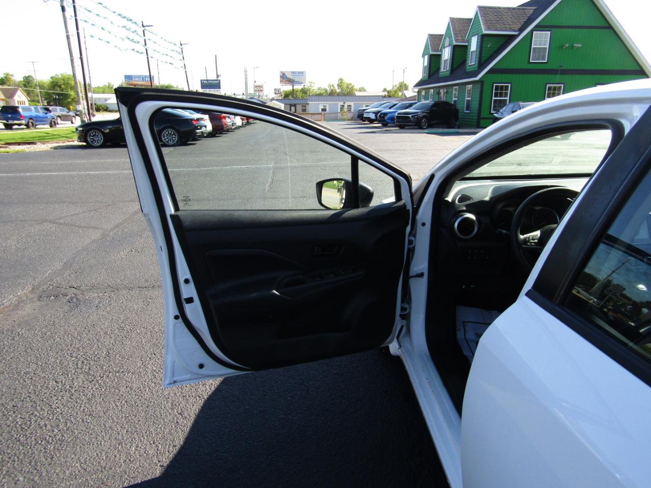 Nissan Versa S CVT 2020