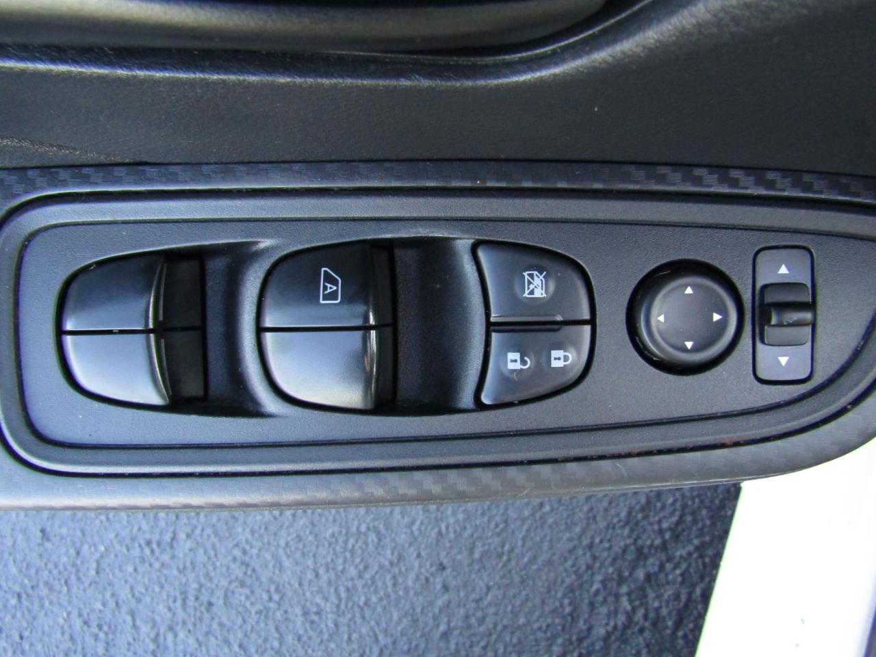 Nissan Versa S CVT 2020