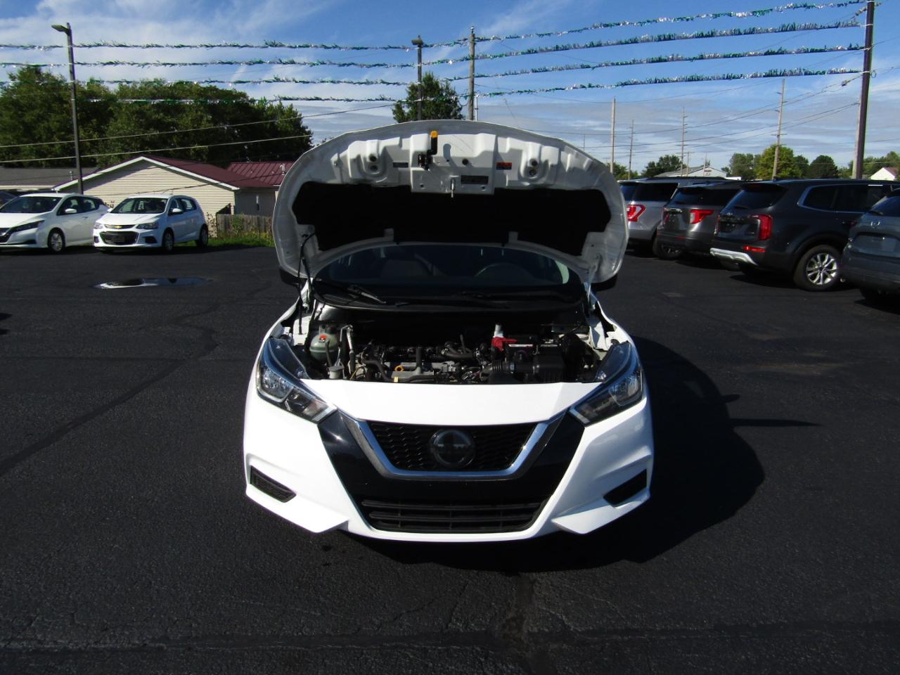 Nissan Versa S CVT 2020