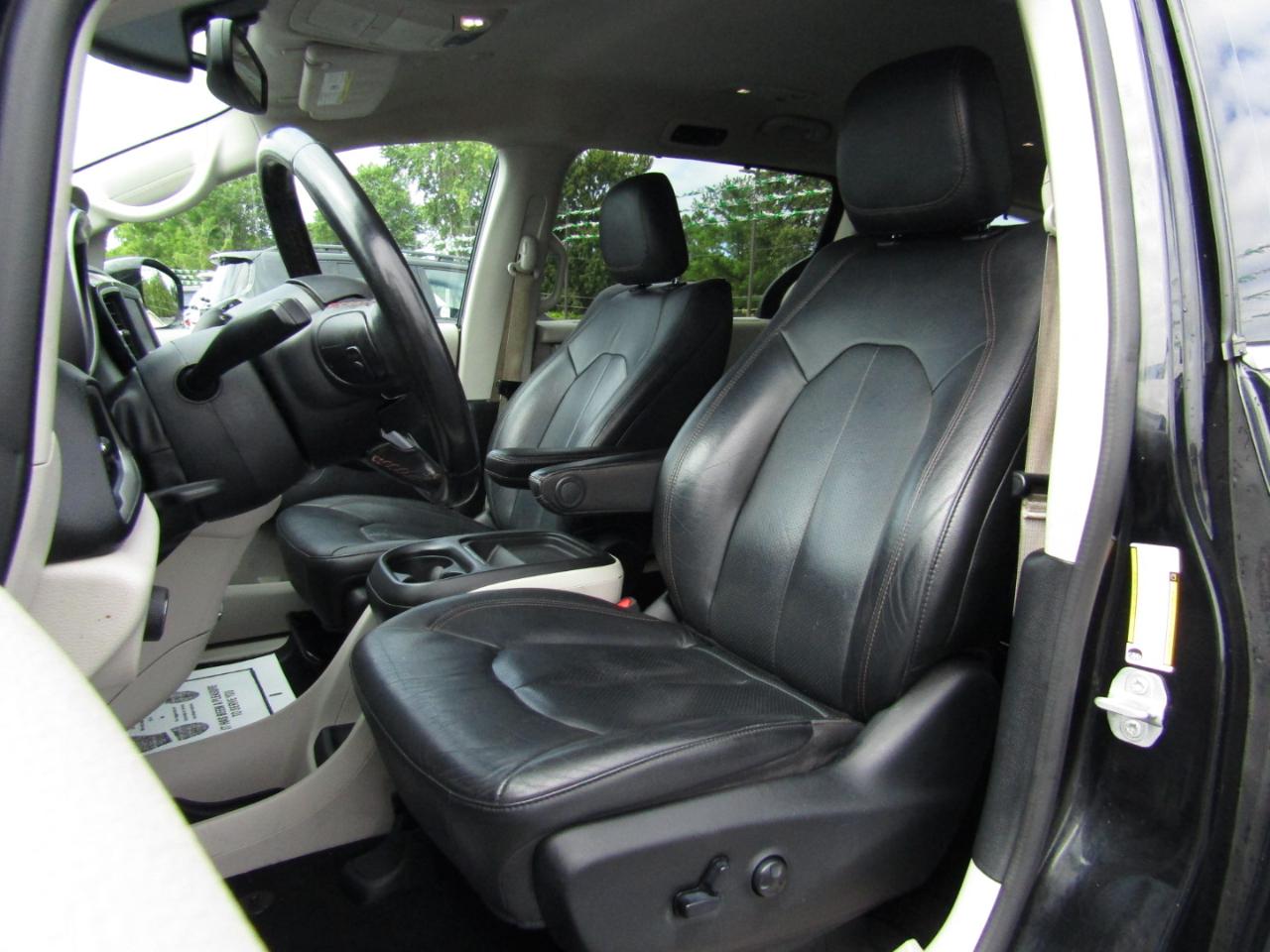 Chrysler Pacifica Touring-L 2020