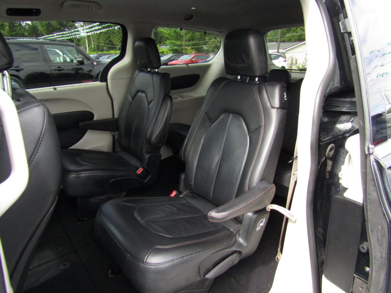 Chrysler Pacifica Touring-L 2020