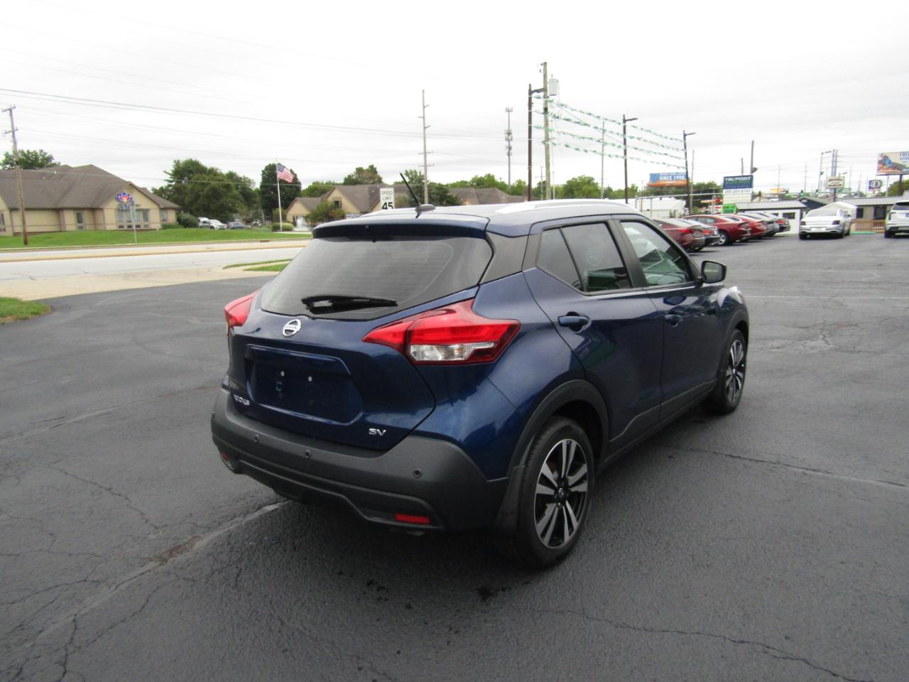 Nissan Kicks SV 2020