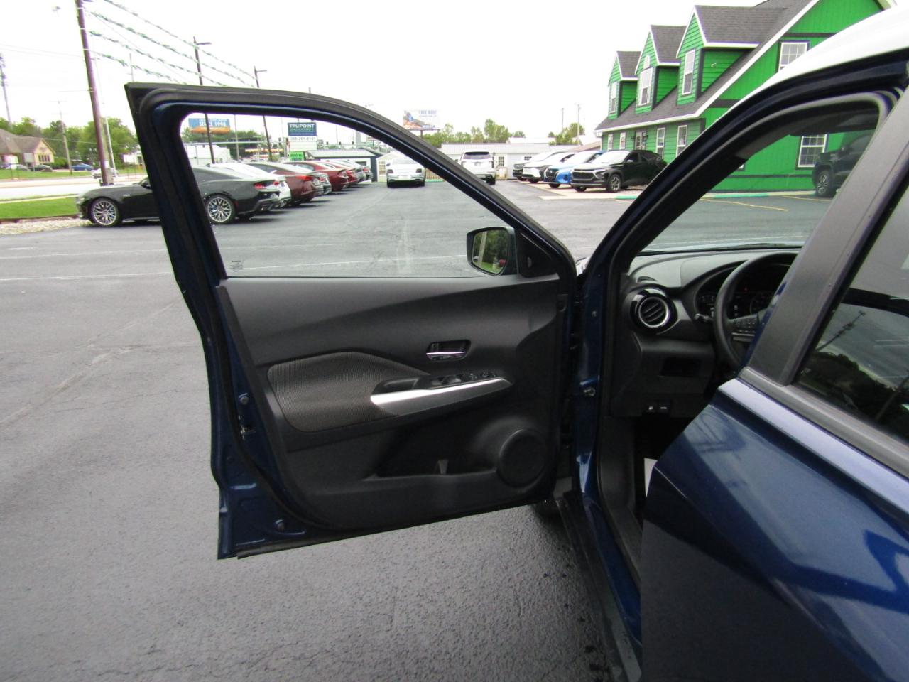 Nissan Kicks SV 2020