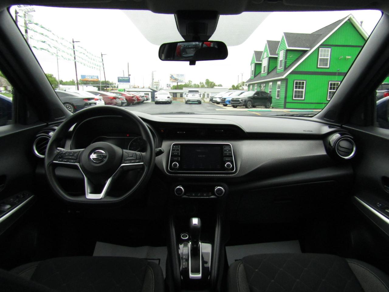 Nissan Kicks SV 2020