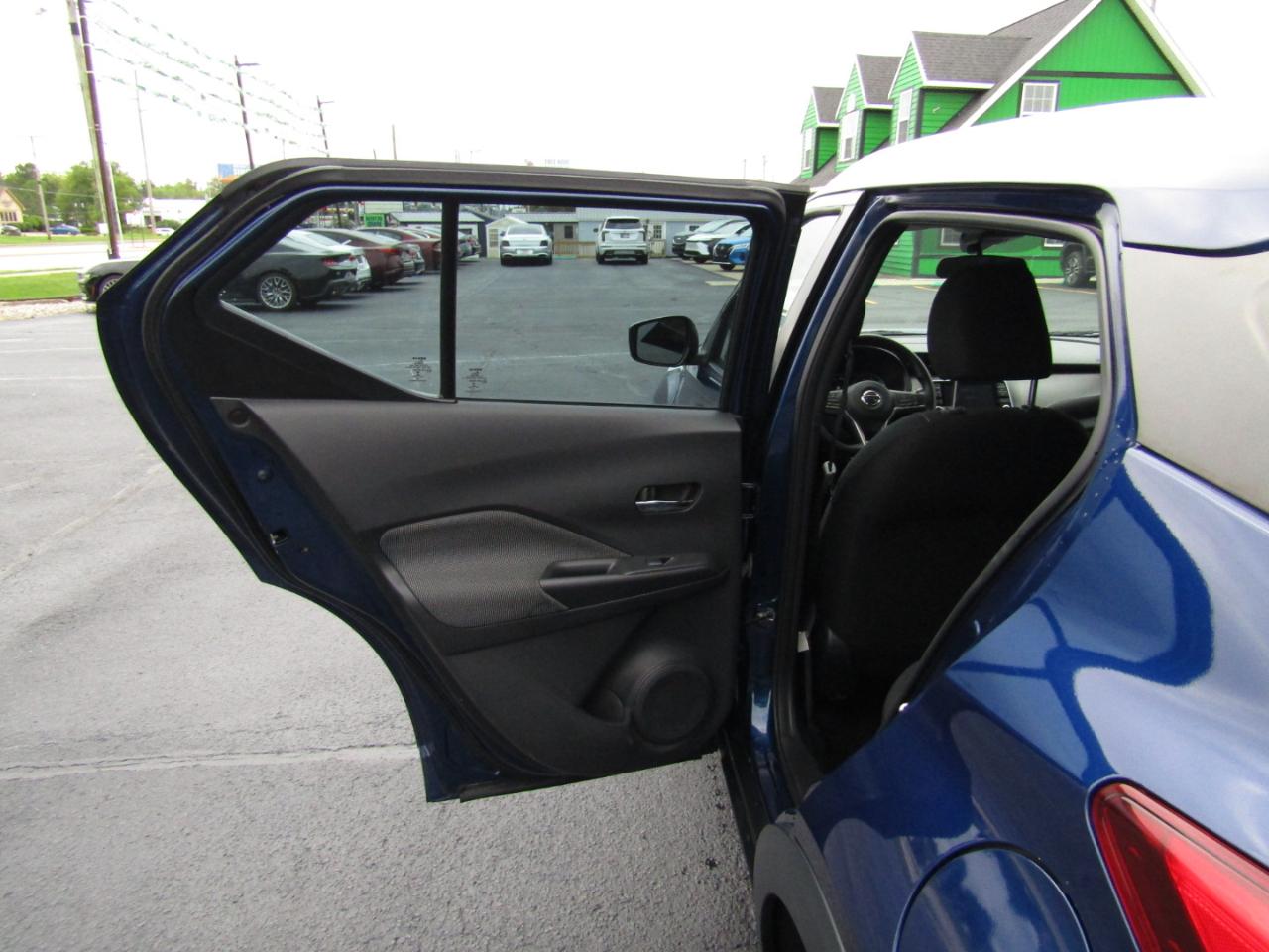 Nissan Kicks SV 2020